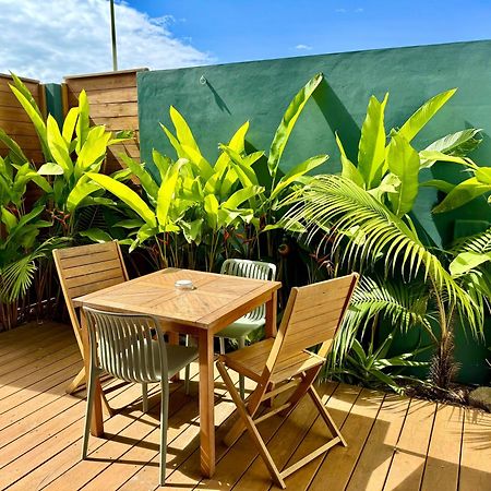 Aloes - Villa Salba. Panoramic View. L'Etang-Sale Exterior foto